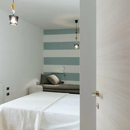 度假居 Cavour 57 塔兰托